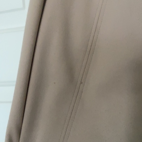 Tahari jacket - Picture 3 of 4